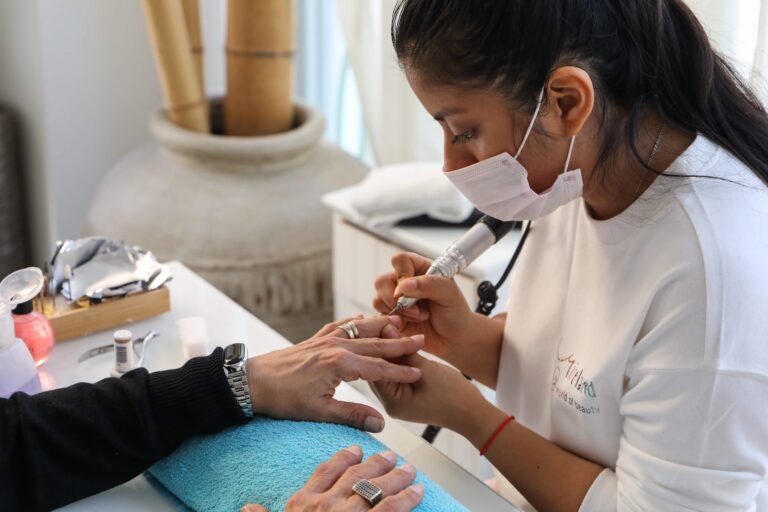 Free Consultations — Lilac Beauty Clinic